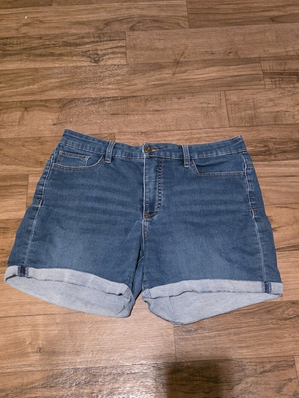 Parasuco Blue Rolled Cuff Denim Shorts